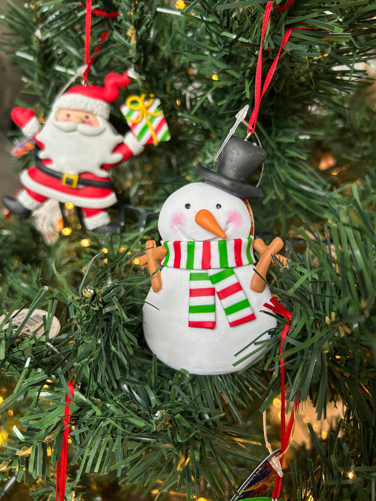 Sneeuwpop en kerstman hanger voor in de kerstboom