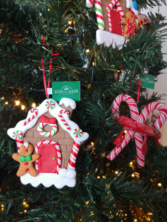 Kurt S. Adler kersthanger - Gingerbread huisje met snoepjes