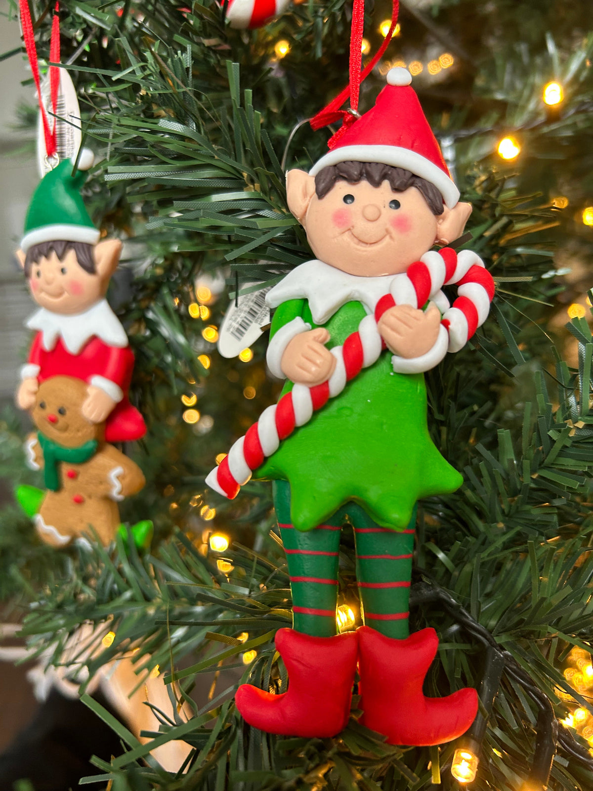 Elf kersthanger met zuurstok en gingerbread voor in de kerstboom