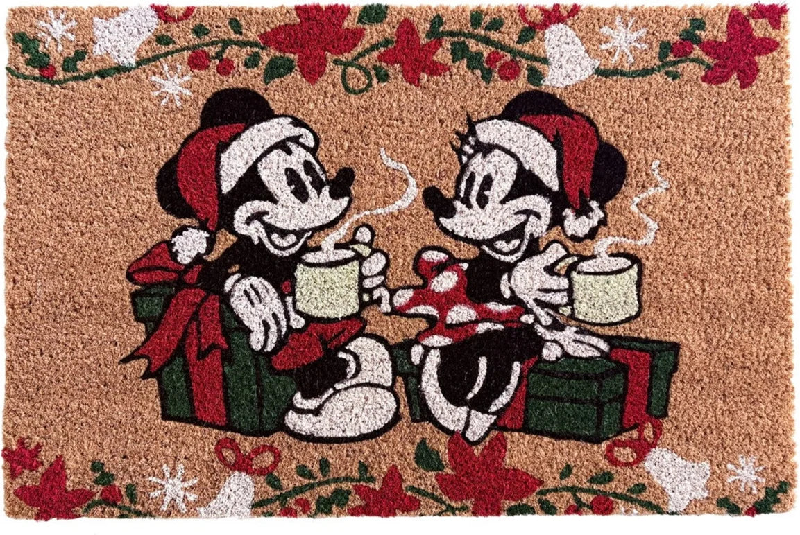 Disney kerst kokosmat / deurmat - Mickey & Minnie Mouse met mok en cadeau